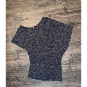 Express XS shoulder slouched Black and Silver top